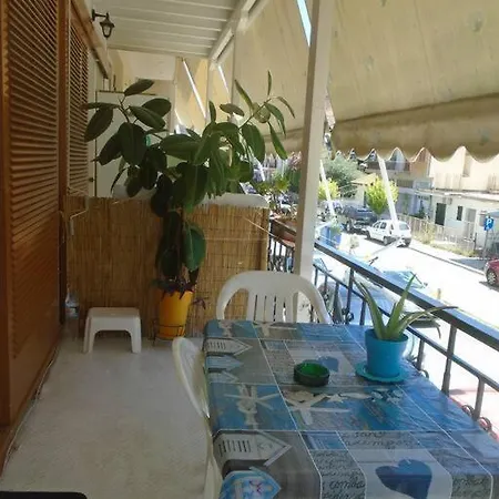 Diogenis 80m2 Near Town Center Apartment
