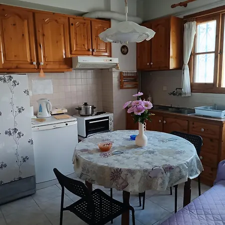 Diogenis Flat Apartment 70M2 Near Town Center